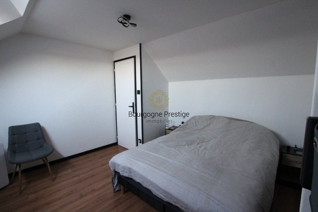 MAISON A VENDRE - SENNECEY LE GRAND - 113 m2 - 232�000�&euro;