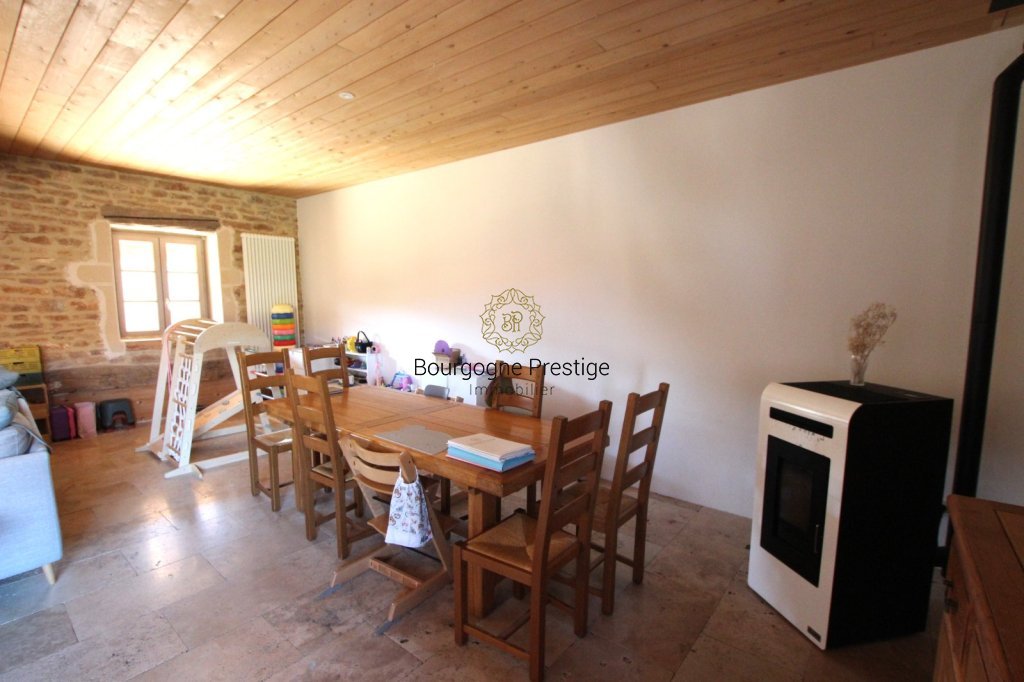 MAISON A VENDRE - SENNECEY LE GRAND - 162 m2 - 285 000 &euro;