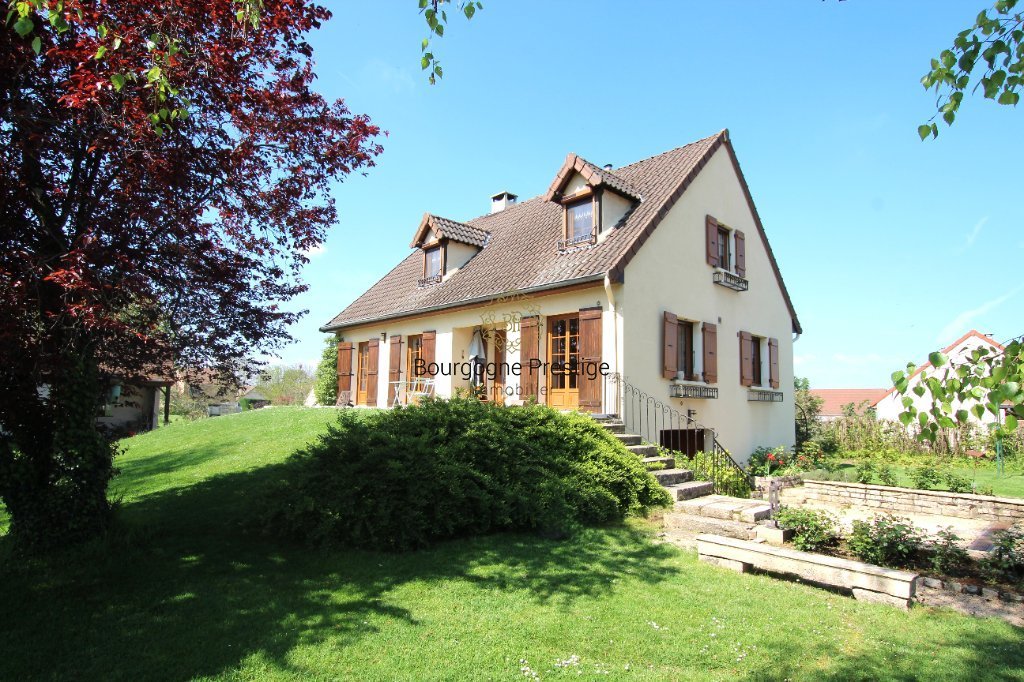 MAISON A VENDRE - SENNECEY LE GRAND - 151 m2 - 349 000 &euro;