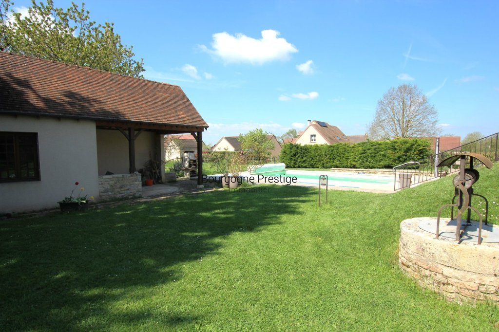 MAISON A VENDRE - SENNECEY LE GRAND - 151 m2 - 349 000 &euro;