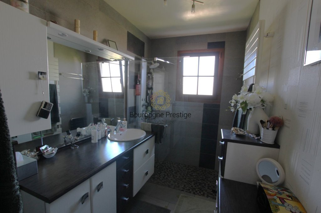 MAISON A VENDRE - SENNECEY LE GRAND - 151 m2 - 349 000 &euro;