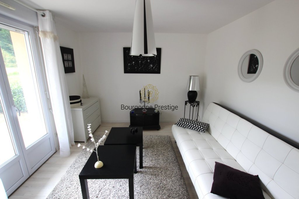 MAISON A VENDRE - ST GENGOUX LE NATIONAL - 202 m2 - 585 000 &euro;