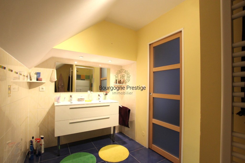 MAISON A VENDRE - ST GENGOUX LE NATIONAL - 132 m2 - 349 000 &euro;