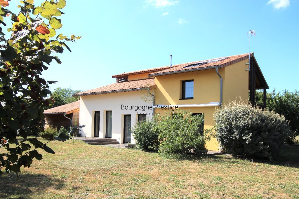 MAISON CONTEMPORAINE A OSSATURE BOIS A VENDRE - TOURNUS - 134 m2 - 289 000 €