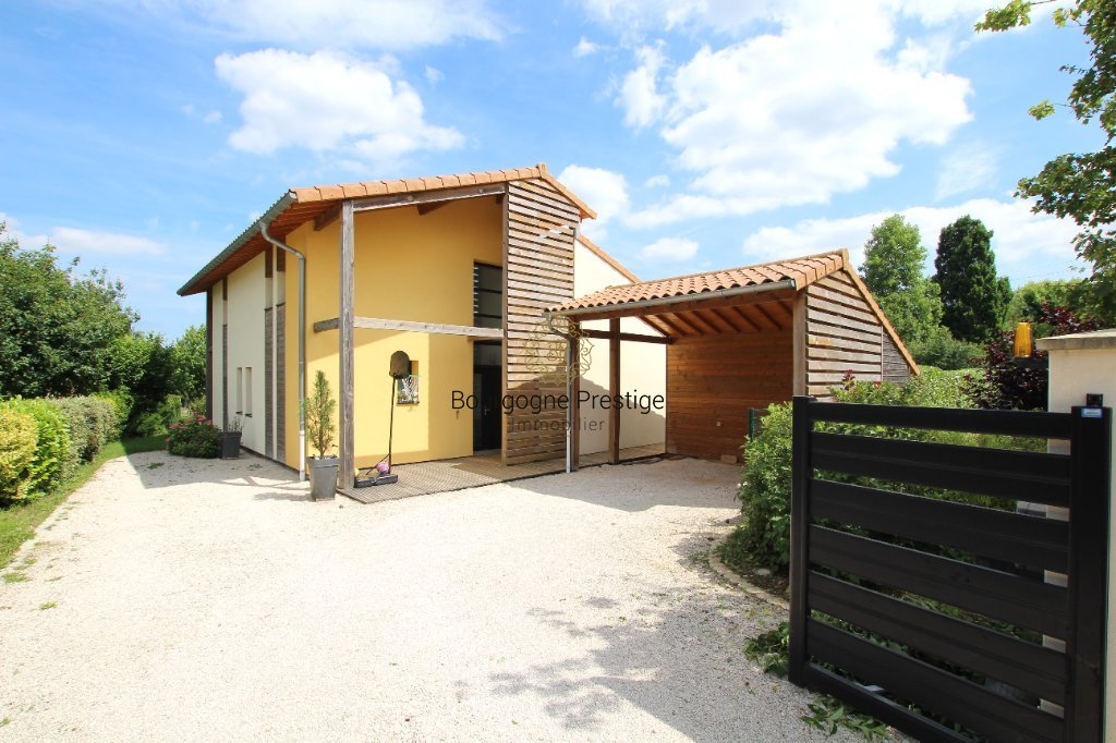 MAISON CONTEMPORAINE A OSSATURE BOIS A VENDRE - TOURNUS - 134 m2 - 289 000 €