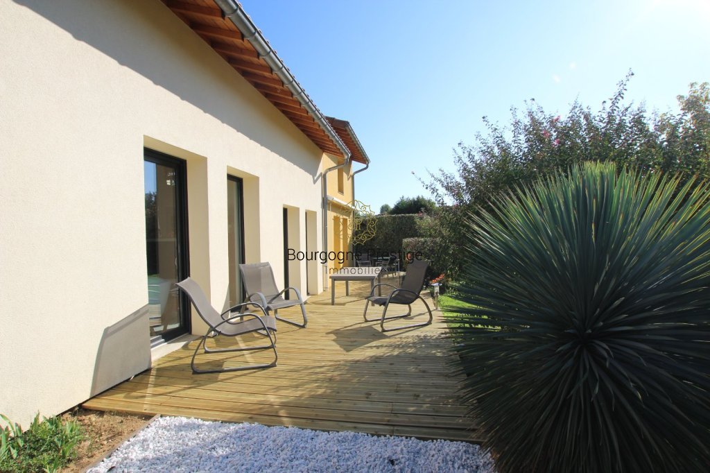 MAISON CONTEMPORAINE A OSSATURE BOIS A VENDRE - TOURNUS - 134 m2 - 289 000 €