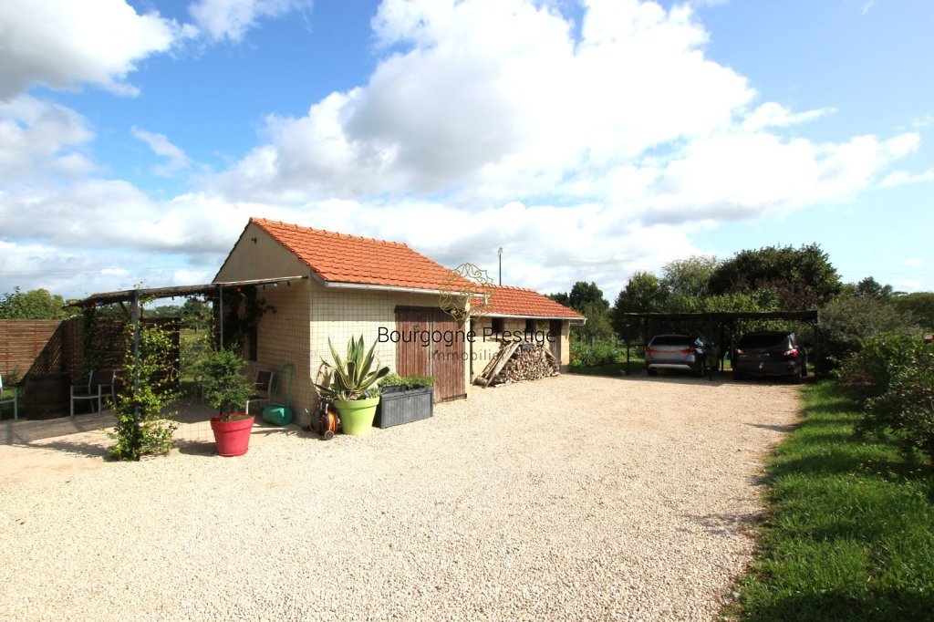 MAISON A VENDRE - TOURNUS - 161 m2 - 279�000�&euro;