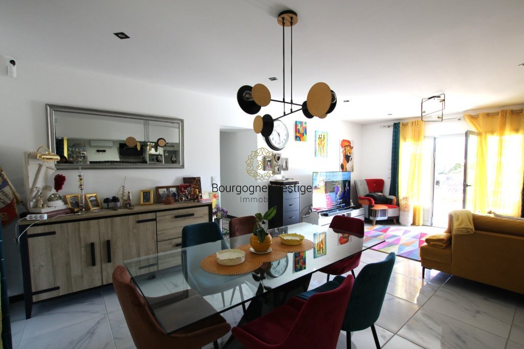 MAISON A VENDRE - TOURNUS - 161 m2 - 279�000�&euro;