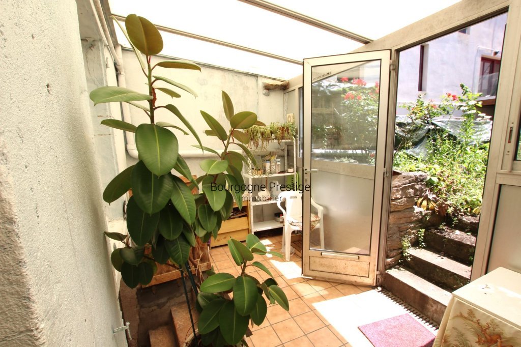 MAISON A VENDRE - TOURNUS - 137 m2 - 129 000 &euro;