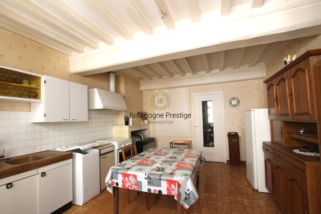 MAISON A VENDRE - TOURNUS - 137 m2 - 129 000 &euro;