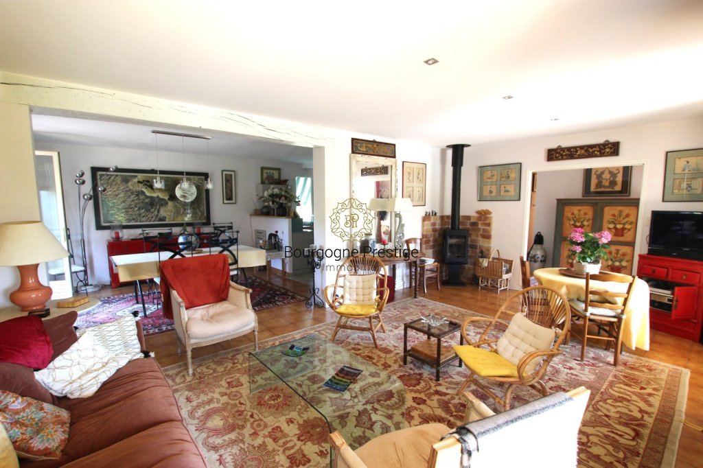 MAISON A VENDRE - TOURNUS - 139 m2 - 338 000 &euro;