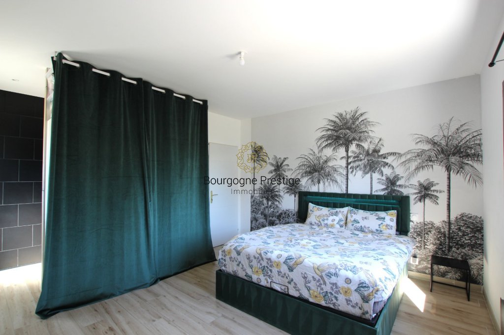 MAISON A VENDRE - TOURNUS - 124 m2 - 263 000 &euro;