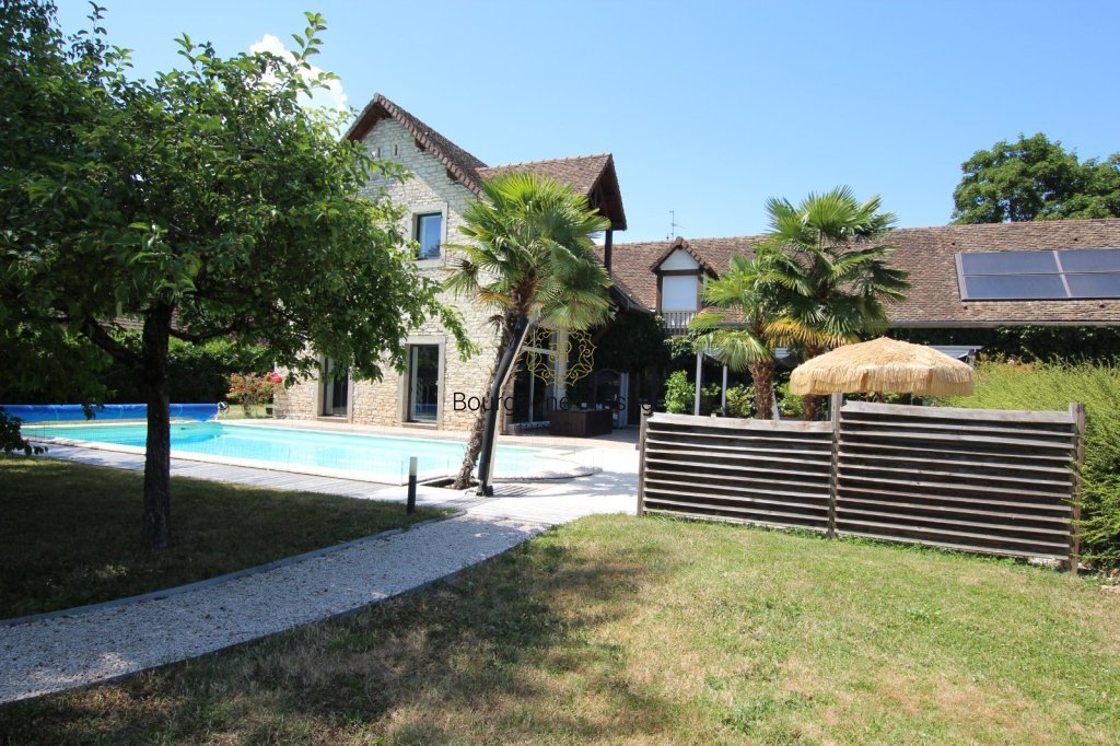 PROPRIETE A VENDRE - CHALON SUR SAONE - 293 m2 - 670 000 &euro;