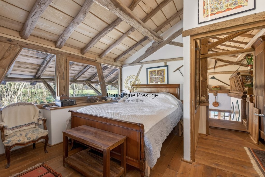 PROPRIETE A VENDRE - LOUHANS - 239 m2 - 595�000�&euro;