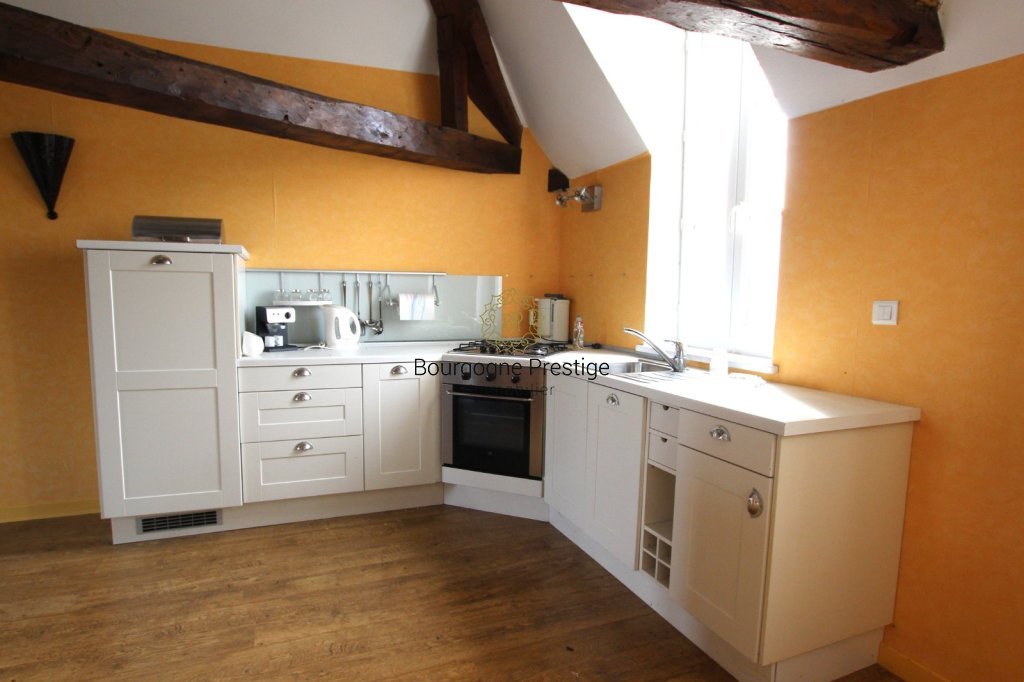 PROPRIETE A VENDRE - LOUHANS - 304 m2 - 425�000�&euro;