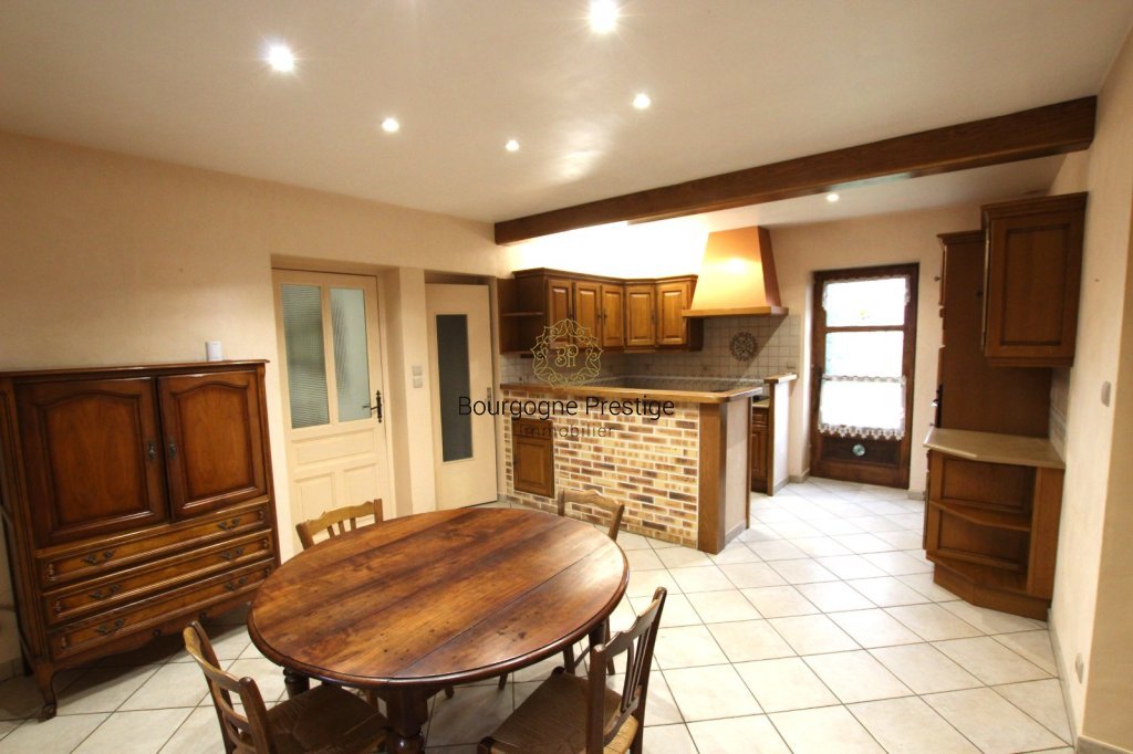 PROPRIETE A VENDRE - MACON - 155 m2 - 395�000�&euro;