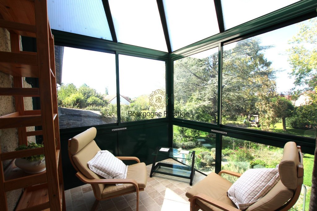 PROPRIETE A VENDRE - SENNECEY LE GRAND - 263 m2 - 499 000 &euro;