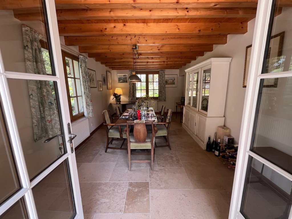 PROPRIETE A VENDRE - SIMANDRE - 184 m2 - 399 000 &euro;