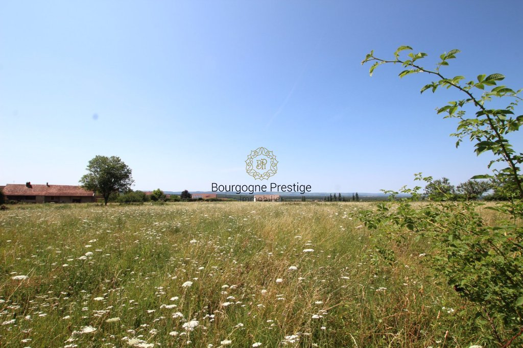 PROPRIETE A VENDRE - TOURNUS - 154 m2 - 309�000�&euro;