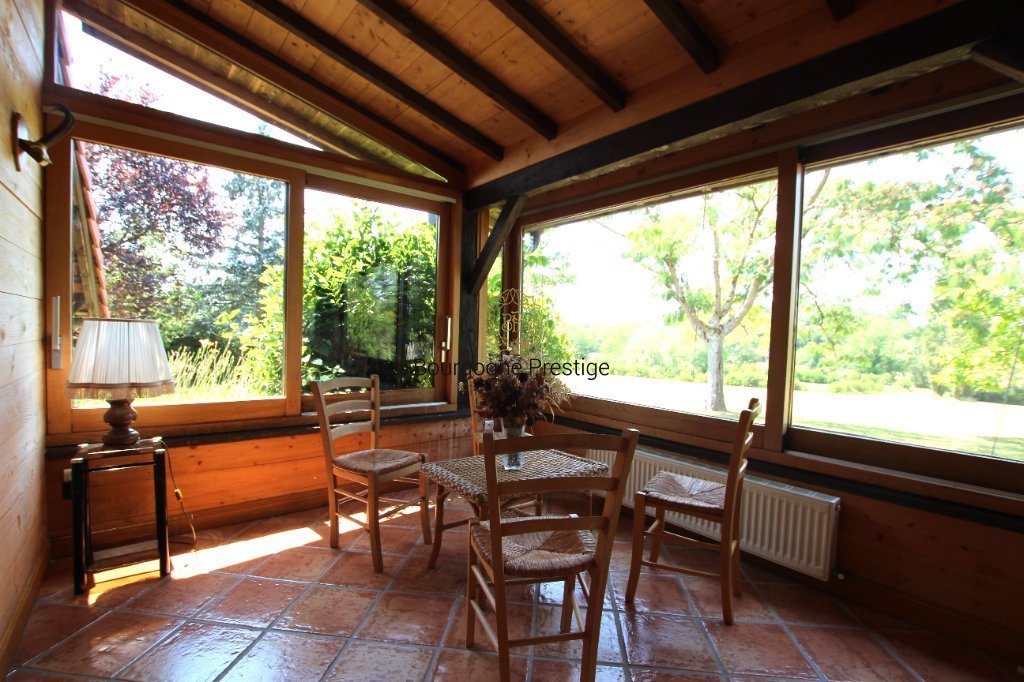 PROPRIETE A VENDRE - TOURNUS - 89 m2 - 399 000 &euro;