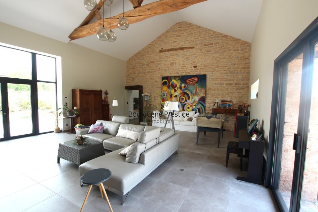 PROPRIETE A VENDRE - TOURNUS - 338 m2 - 845 000 &euro;