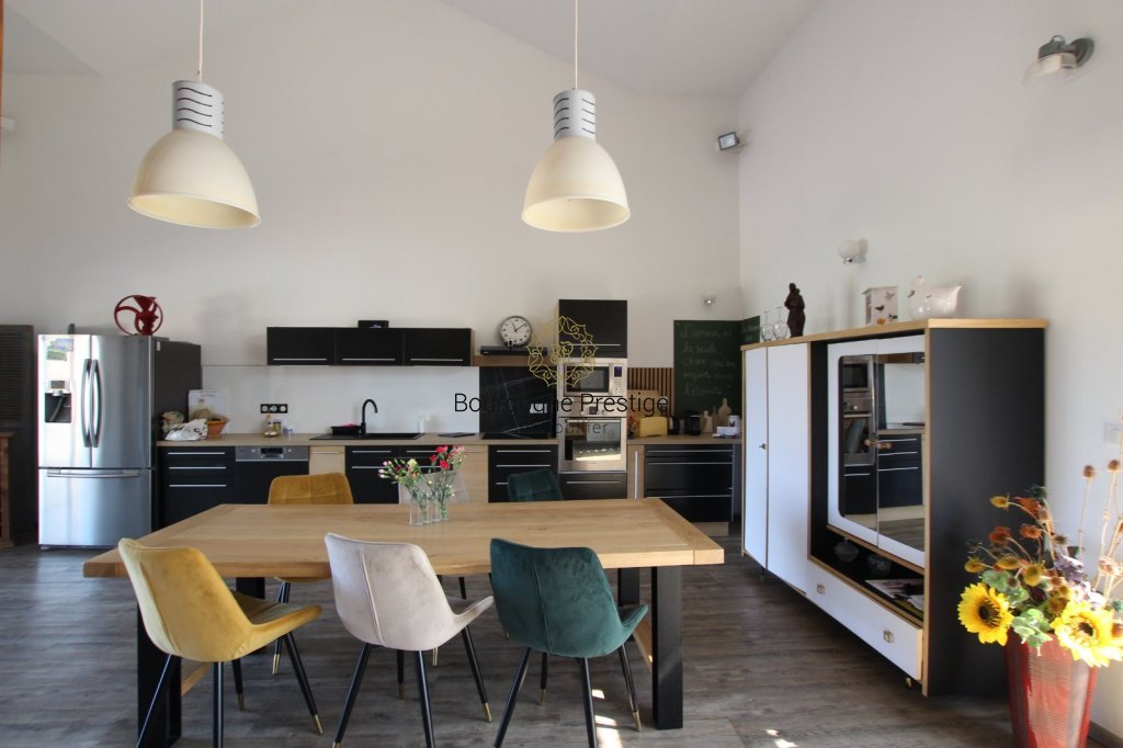 PROPRIETE A VENDRE - TOURNUS - 231 m2 - 575 000 &euro;