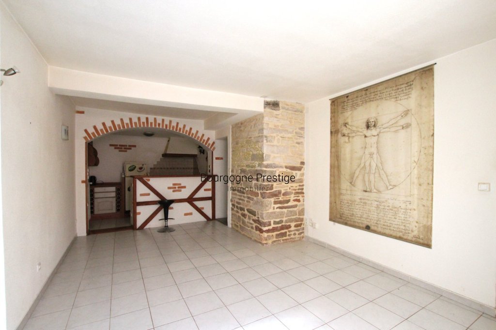 APPARTEMENT T1 A VENDRE - TOURNUS - 41 m2 - 65000€