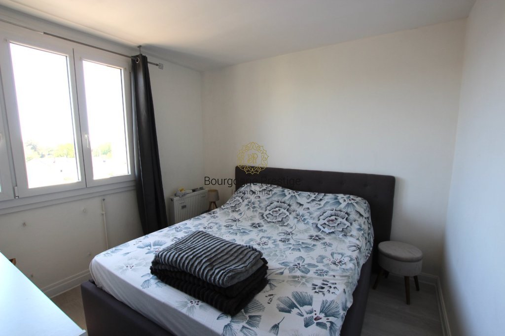 APPARTEMENT T3 A VENDRE - TOURNUS - 58.84 m2 - 119 000 &euro;