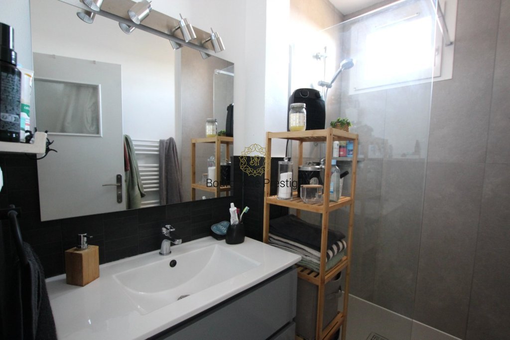 APPARTEMENT T3 A VENDRE - TOURNUS - 58.84 m2 - 119 000 &euro;