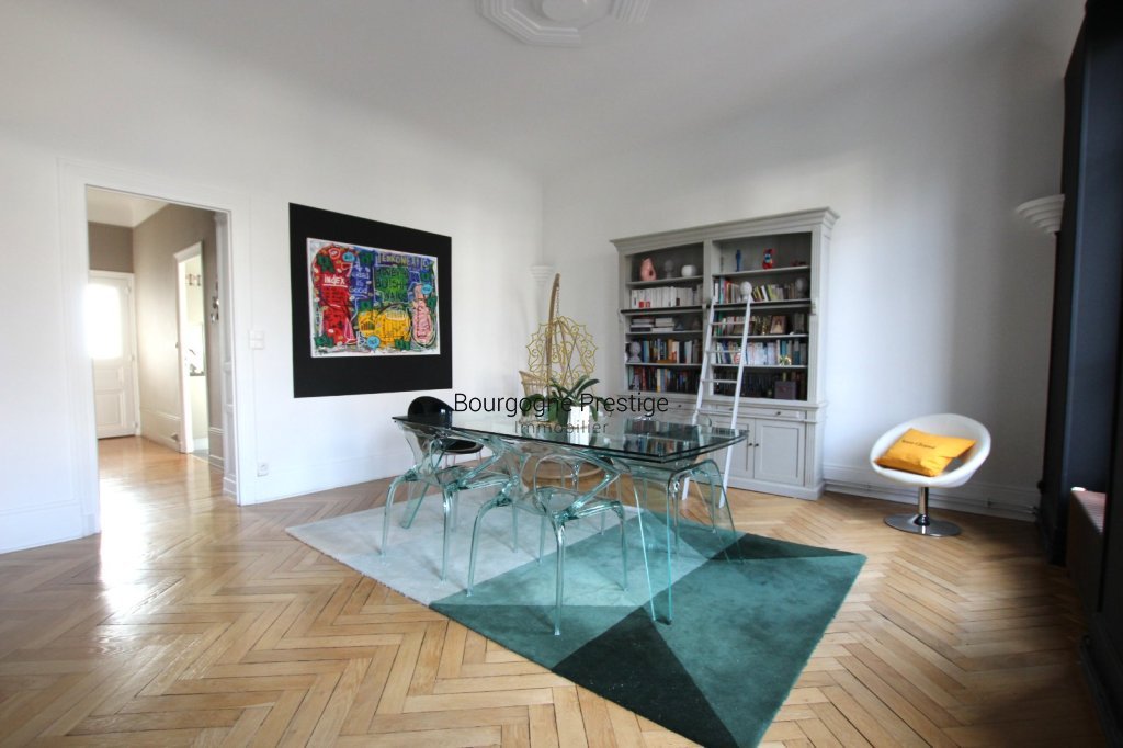 APPARTEMENT T5 A VENDRE - CHALON SUR SAONE - 177 m2 - 527�000�&euro;